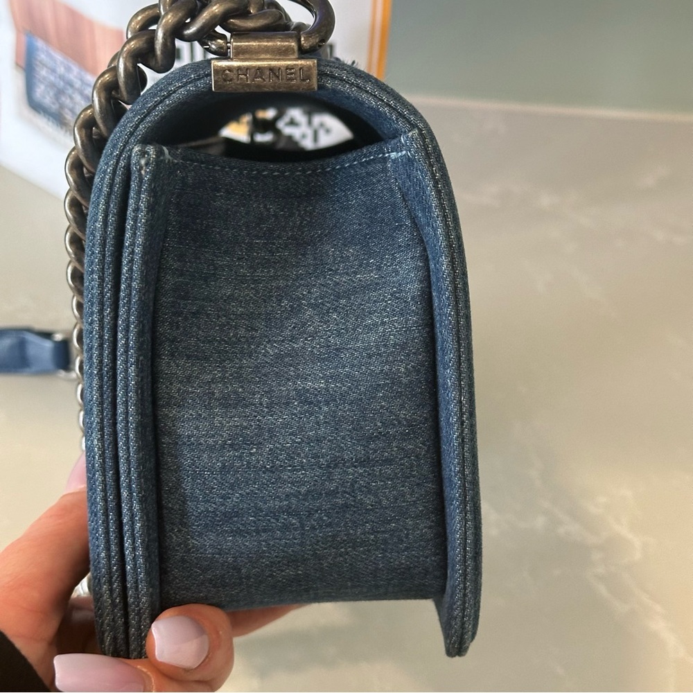 Chanel Boy Bag Blue Denim Tweed Limited Edition - Picture 3 of 16